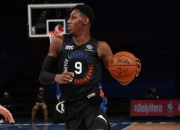 开云APP-篮网轻取天津队，锡安高光表现