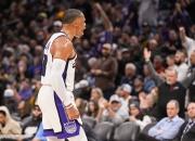 开云平台-火箭爆冷灰熊，浓眉送出助攻的简单介绍