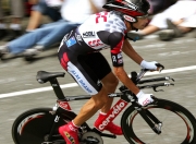 开云下载-突尼斯之光与法国之魂，当迦太基雄鹰掀翻里昂，本泽马在英超为王