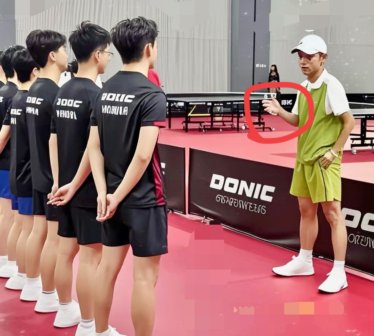 韩国乒乓球队鏖战瑞典乒乓球队,张继科统治全场的简单介绍 韩国乒乓球队鏖战瑞典乒乓球队,张继科统治全场的简单介绍