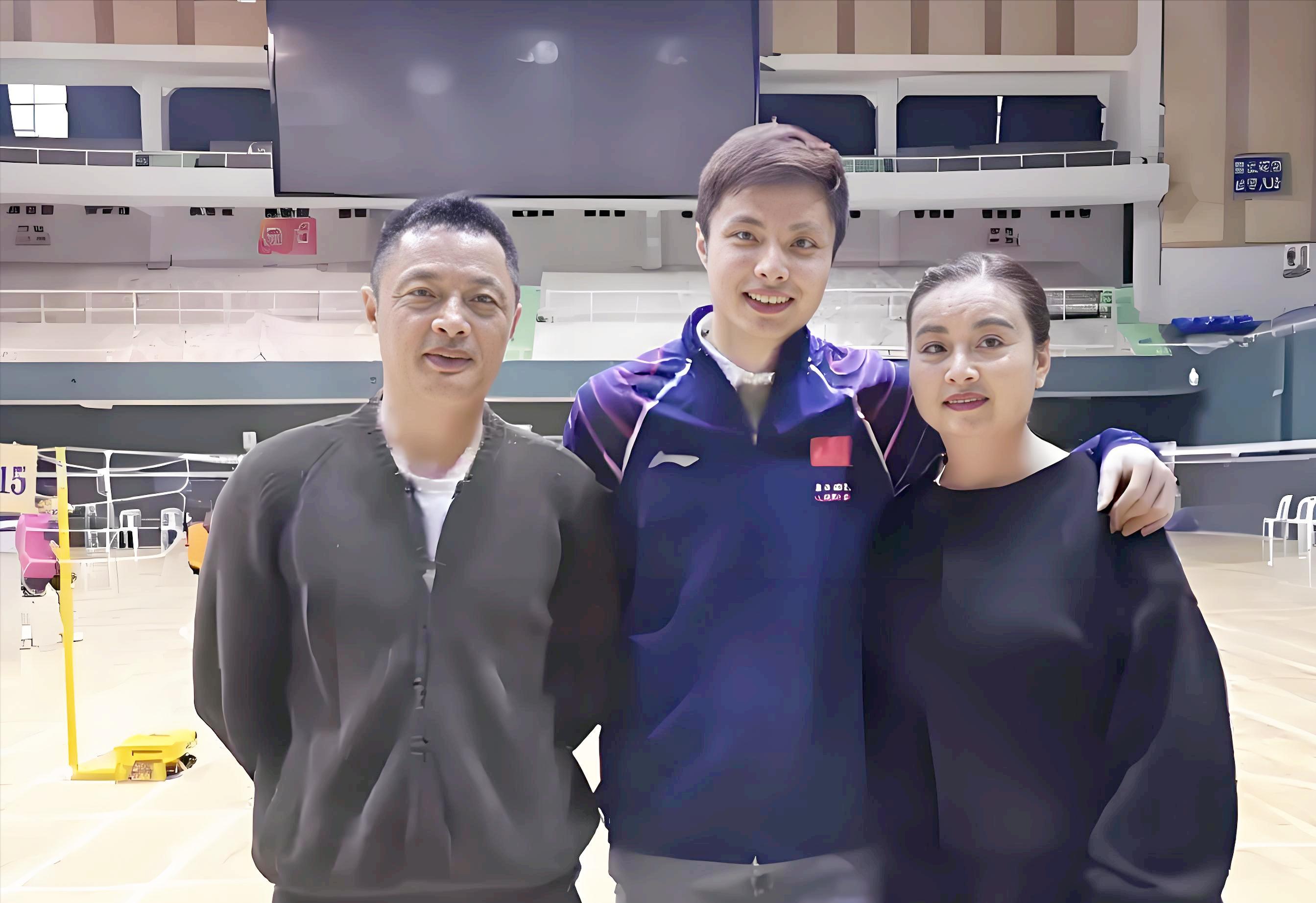 印度队鏖战马来西亚队，石宇奇扛起全队