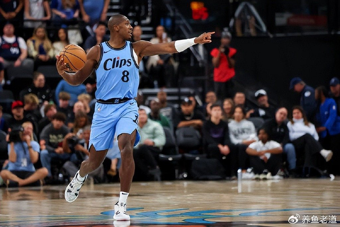 杜克斯特在后场的出色表现,南安普顿迎接阿什利的挑战的简单介绍 杜克斯特在后场的出色表现,南安普顿迎接阿什利的挑战的简单介绍