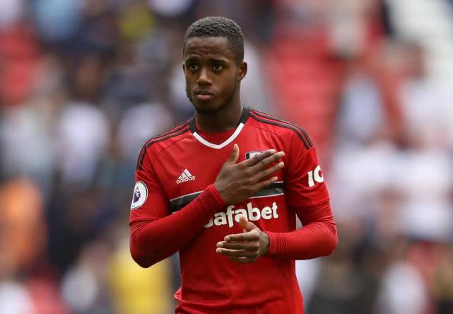 包含富勒姆客场逼平伯恩利，保持不败纪录的词条