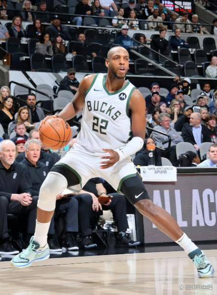 奇才逆转雄鹿，布拉德利关键制胜的简单介绍