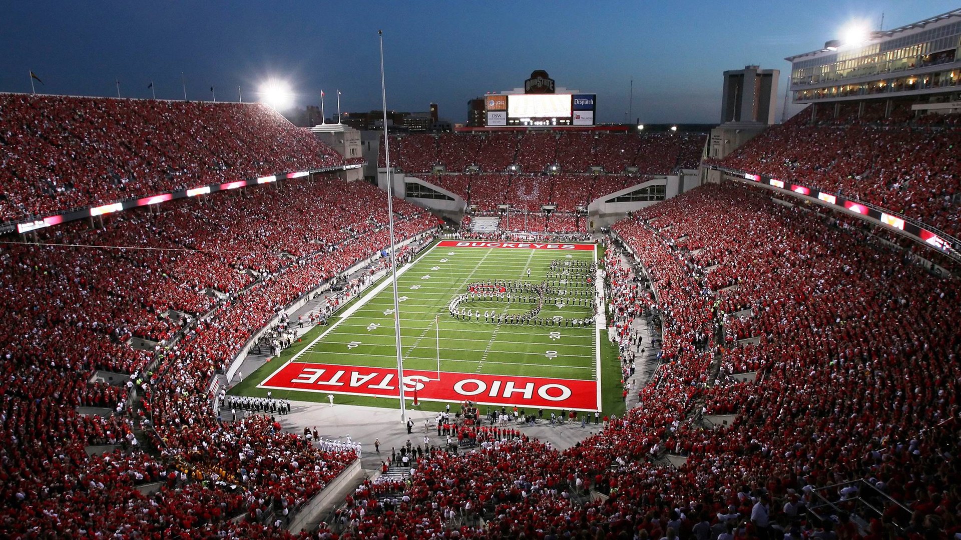 当神话照进现实，希腊防线神话重演，楚阿梅尼如何彻底击溃利物浦的安菲尔德堡垒