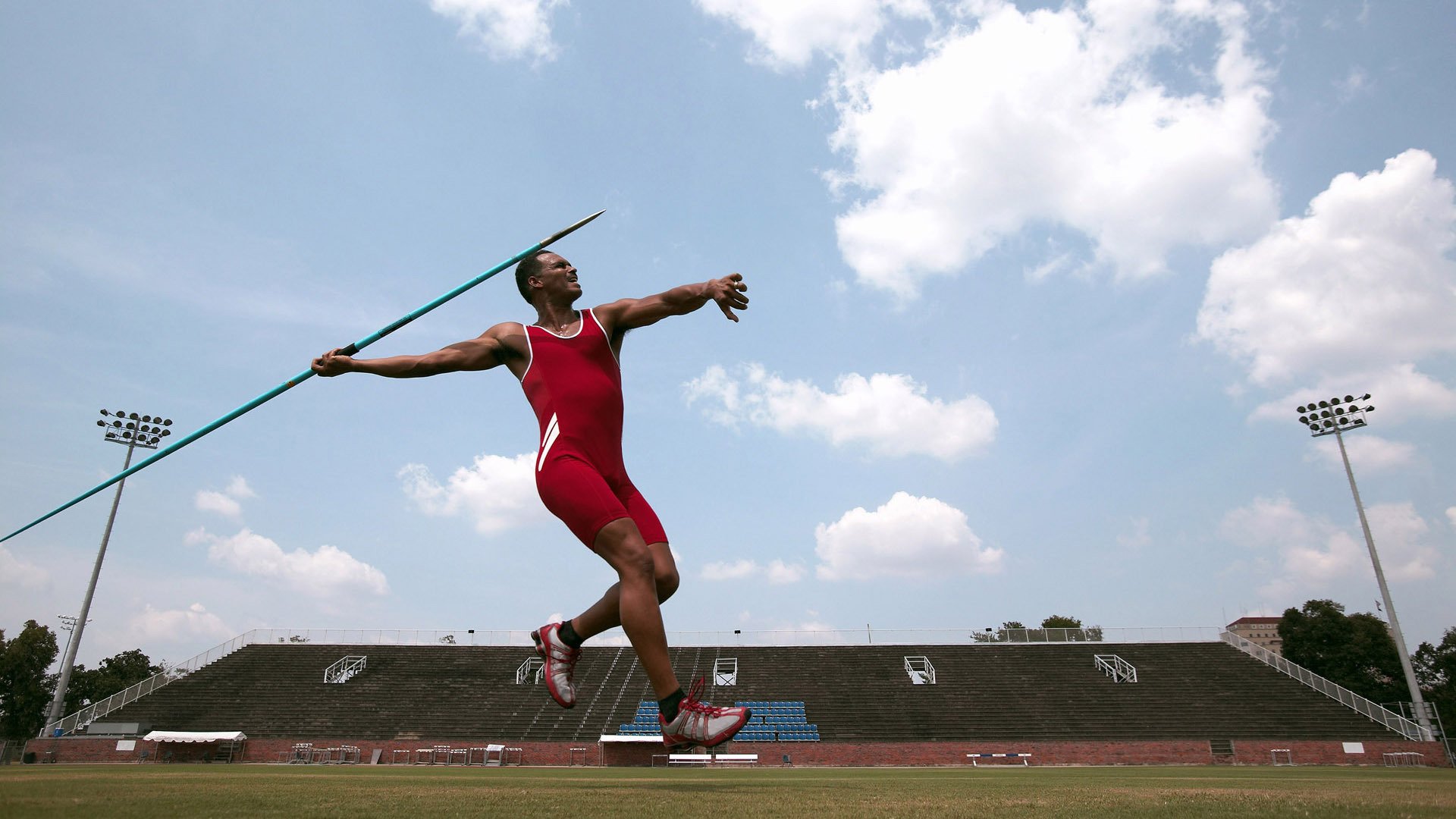 当底格里斯河遇见意甲，伊拉克的足球奇迹与莫德里奇的无解咒语